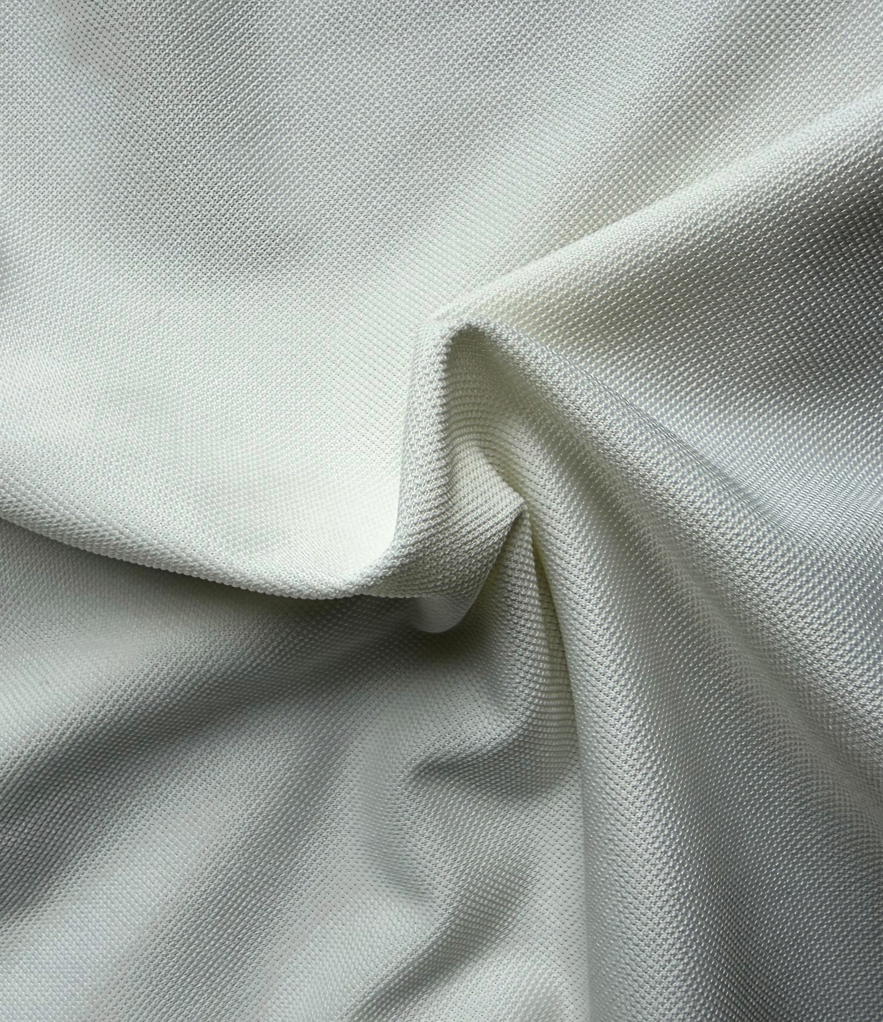 Core Micropiqué Polo - Cloud Dancer off-white